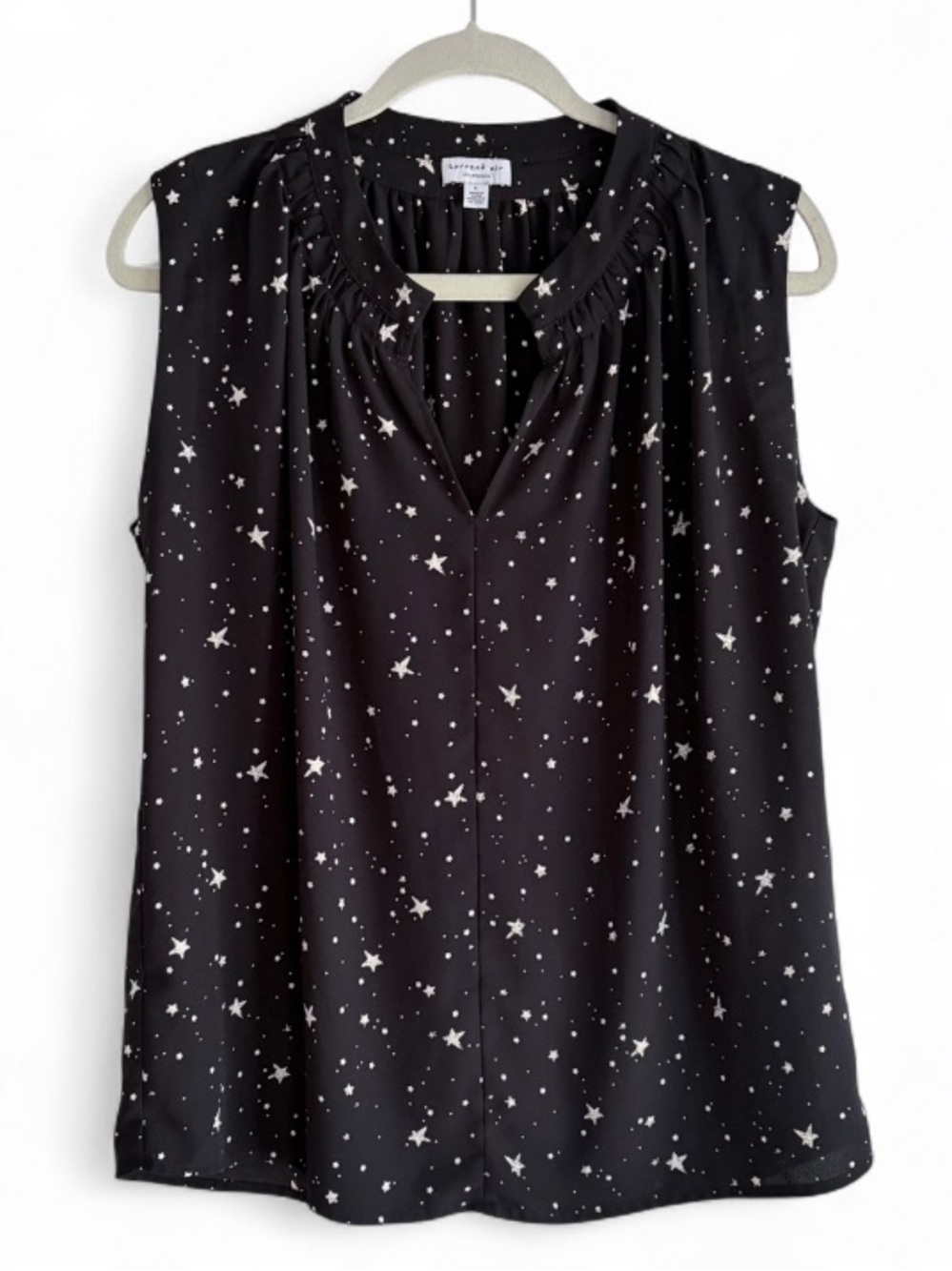 Current Air Black and White Star Print V Neck Sleeveless Blouse Size L